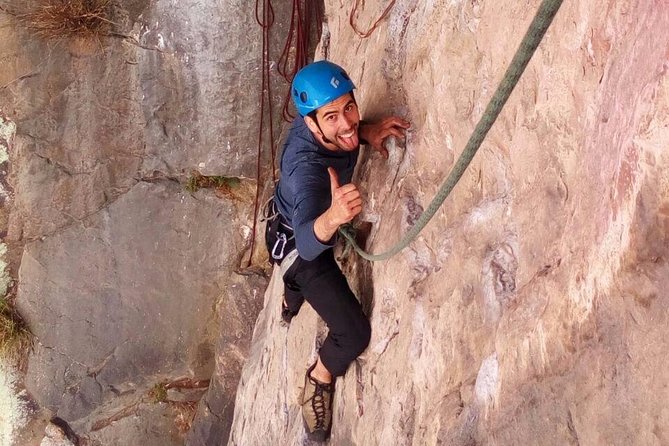 Rock Climbing half day - Suesca cliffs and why 140 meters matters