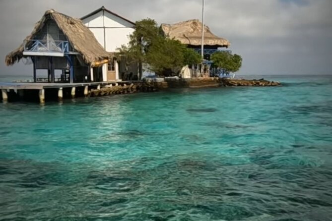 Rosario Islands and Playa Blanca Tour with Snorkeling or Aquarium - Key Things I’d Bet Your Day on