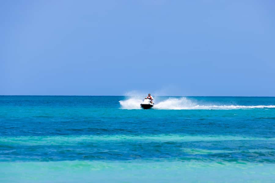 Rosario Islands -Barú : Agua Azul Beach, with lunch - Lunch on Barú: local flavors, fish, and a real break
