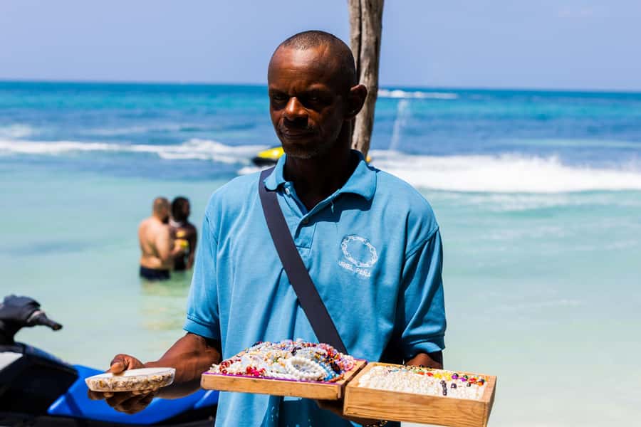 Rosario Islands -Barú : Agua Azul Beach, with lunch - What’s included, and what you might want to clarify
