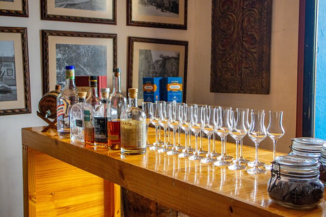 Rum & Chocolate tasting boutique - Eight Colombian rums, how the flight helps you taste with confidence