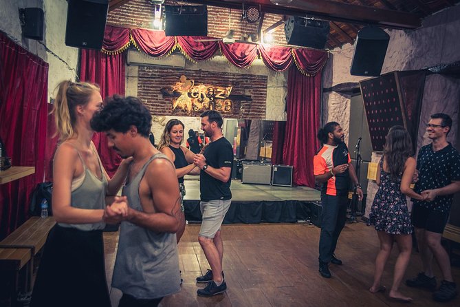 Salsa Tour in Cartagena with admission Ticket to Café Havana - The Salsa Lesson That Actually Translates to the Club