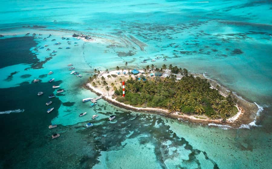 San Andres: Acuario Key Premium Tour - Price, Value, and the Dock Tax You Should Budget For