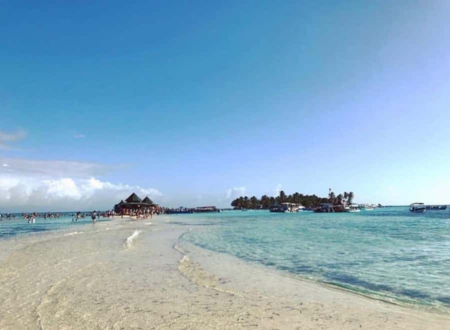 SAN ANDRES: BOAT TRANSFER + JOHNNY CAY - Johnny Cay Beach Time: Relaxation, Color Water, and Island Nature