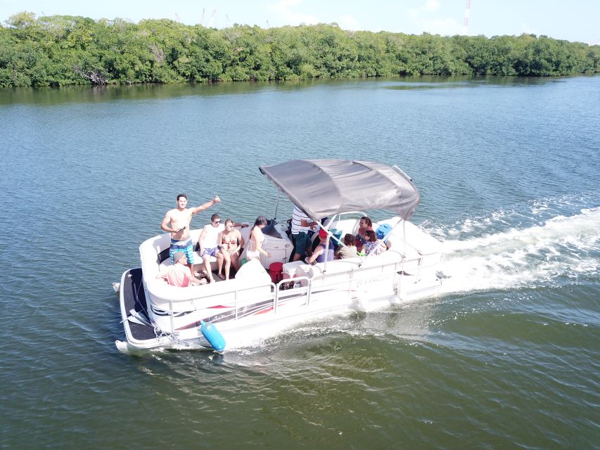 San Andrés: Island Pontoon Boat Tour - Stop 1: El Palito, your first 2 hours in the water