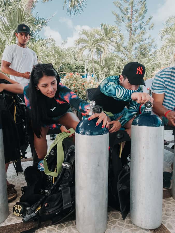 San Andres: Scuba Diving Experience with Hotel Pickup - Price and value at $50: what is included, what you may need to bring