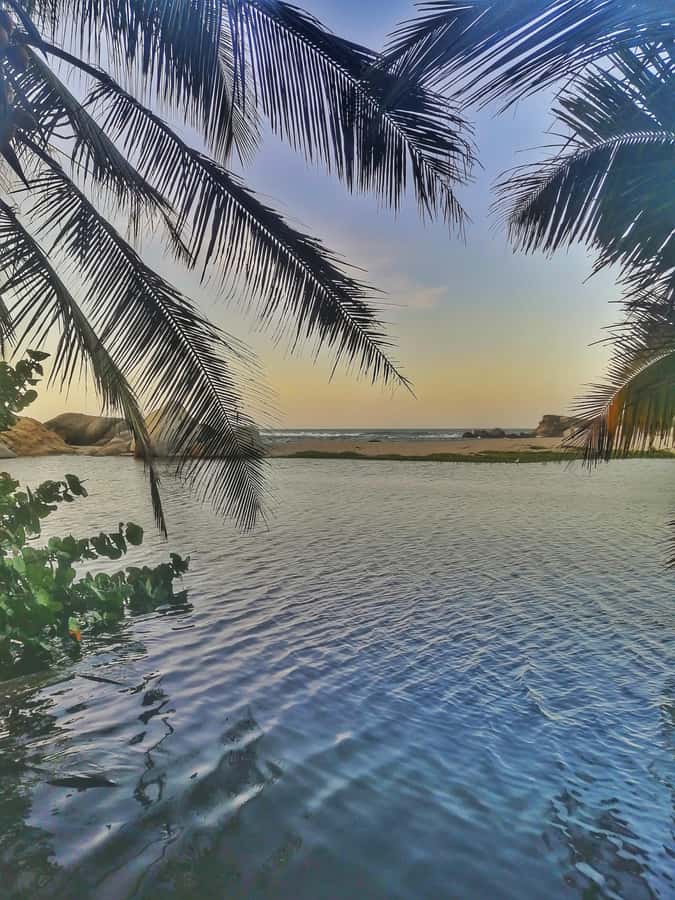 Santa Marta: Playa Cristal in Tayrona Parque Day Tour - Getting from Santa Marta into Tayrona: what the first hours feel like