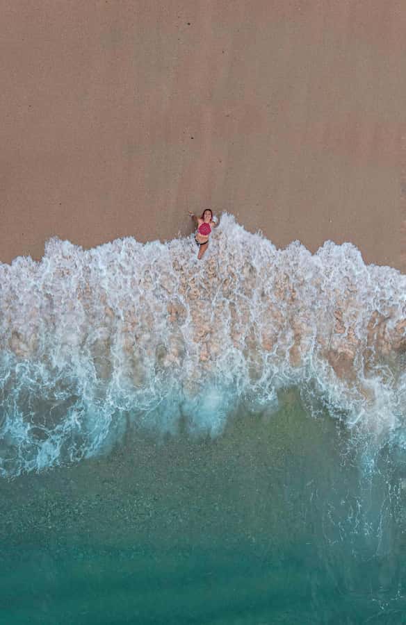 Santa Marta: Playa Cristal in Tayrona Parque Day Tour - Boat hops and Playa Neguanje: part of the adventure, part of the reality check