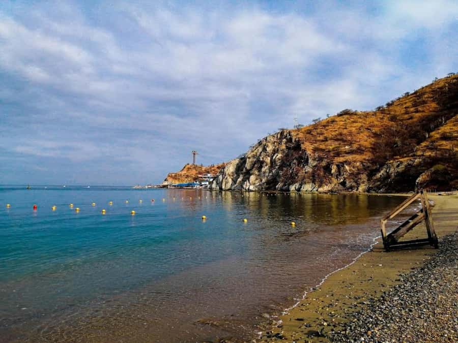 SANTA MARTA: Tour to Playa Inca Inca with Lunch - Playa Inca Inca: crystal-clear water, swim time, and optional snorkeling