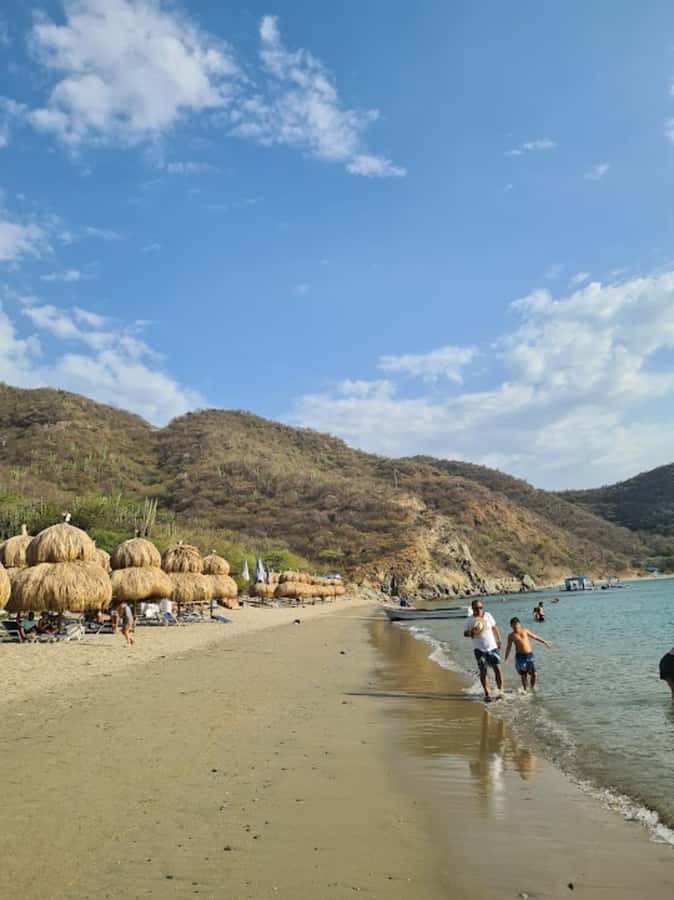 SANTA MARTA: Tour to Playa Inca Inca with Lunch - Beach rentals and the hidden costs of comfort