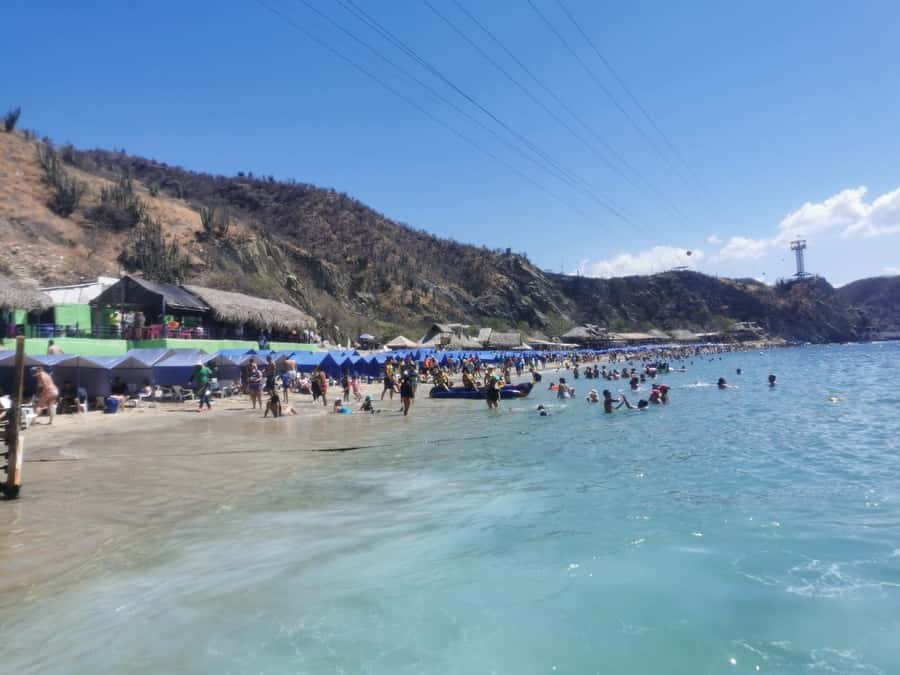 SANTAMARTA: TOUR Combo boat taxi, aquarium, lunch, and white sand beach - The Taximarino Combo setup: what 6 hours really means