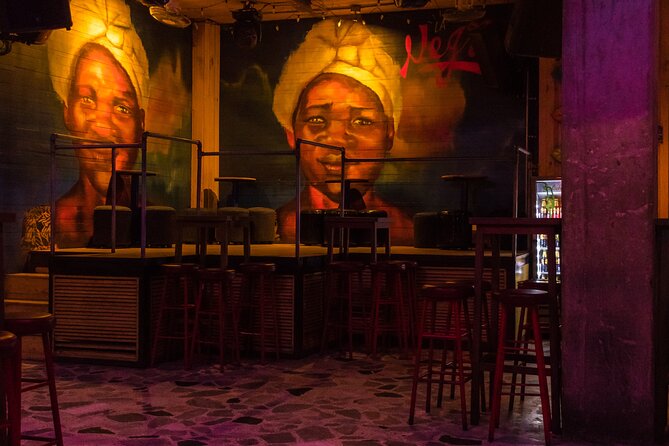 Saturday Night Bar Crawl in Bogotá, Colombia - Stop 1 at FIFTI - EIGHT 58: 2x1 cocktails to kick things off