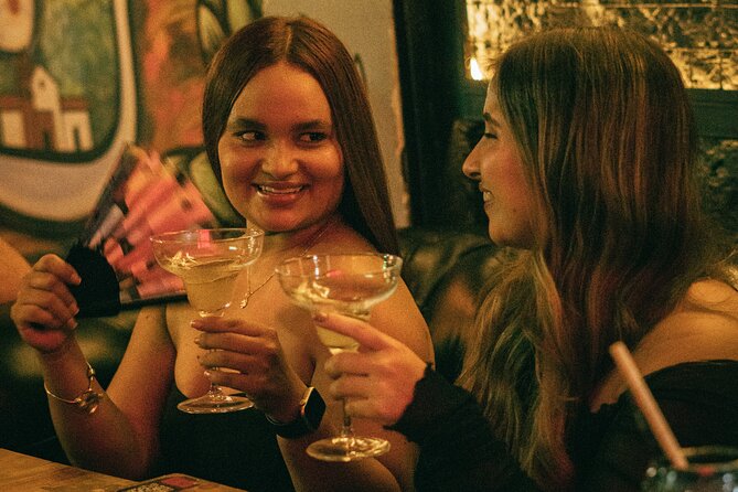 Saturday Night Bar Crawl in Cali, Colombia - Starting at Distrito Bar: A Friendly Locals Pub and a Discount