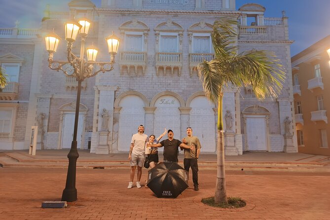 Shared Coffee and Tobacco Tour of Cartagena - Tobacco Street: the practical geography of an export route