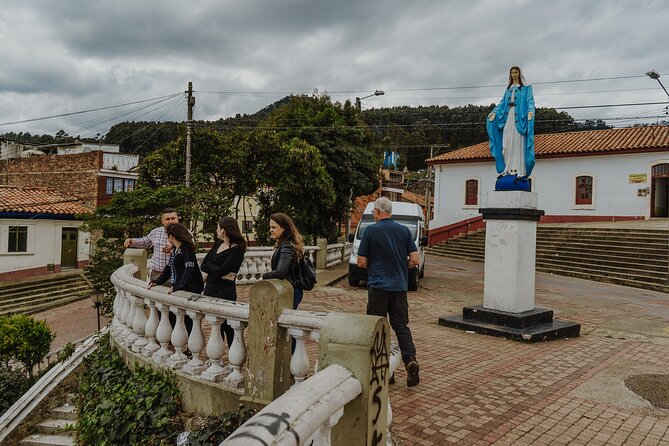 Shared Group Tour to Zipaquirá's Salt Cathedral with Pick up - Salt Museum stop: the intro that makes the cathedral make sense