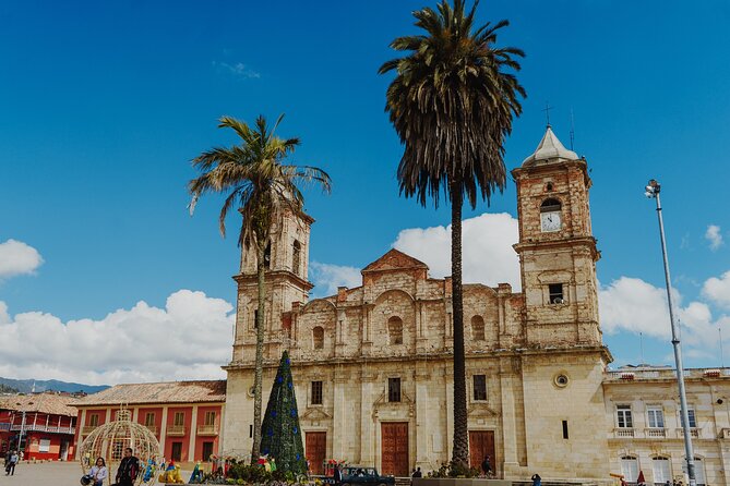 Shared Group Tour to Zipaquirá's Salt Cathedral with Pick up - How the day runs: pickup, drive time, and timed stops