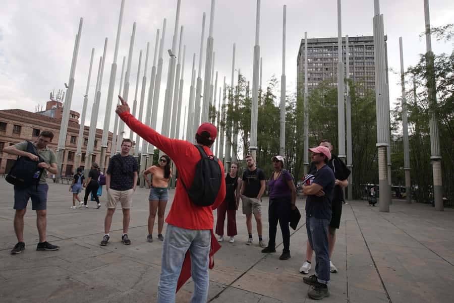 Shared Medellín Downtown Tour with Wireless Audio - Meeting Museo de Antioquia and Botero Plaza: where the story starts