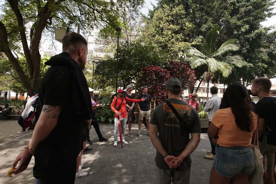 Shared Medellín Downtown Tour with Wireless Audio - How long is this walk, and how should you pace it?
