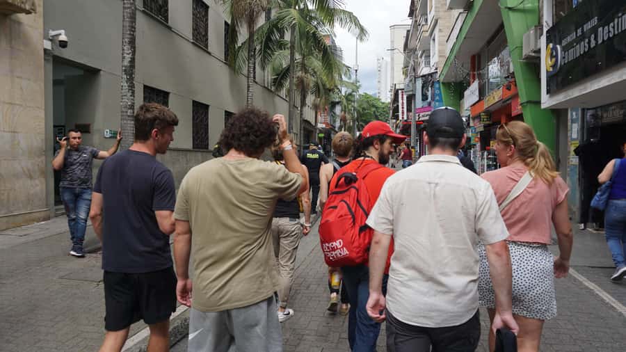 Shared Tour Medellin's Violence & Post-conflict after Pablo - What the guides are really good at (Miguel and Sebastián)