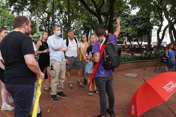 Shared Tour of El Poblado, Provence & Manila - Stop 3: Pictopia graffiti, an open-air mural lesson