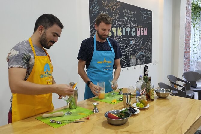 SkyKitchen 2-Hour Cocktail Class in Cartagena - Mocktails for non-drinkers and minors who want in