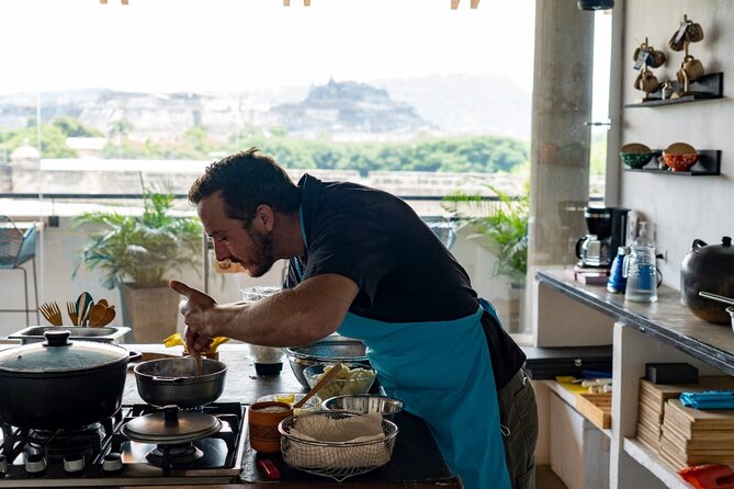 Small-Group Colombian Cooking Class in Cartagena with Local Chefs - What you get at the end: wine and recipes you can use later