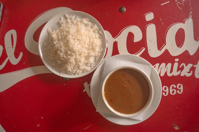 Street Food Tour in Medellín with Tastings - Stop 3: Manila Neighborhood for Coffee, Fruit, and Dessert Stops
