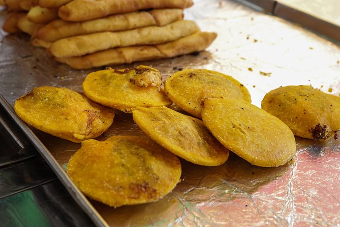 Street Food Tour with a local Foodie in Cartagena - Refresquería La Orquídea: local beer to close out the tour