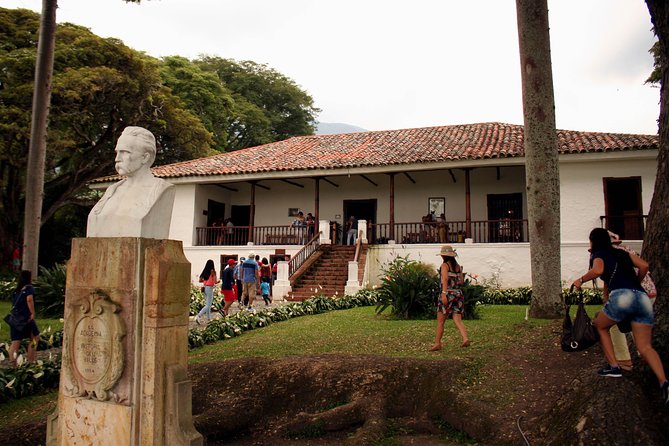 Sugar Cane Museum and Hacienda La María - Hacienda El Paraíso: the romanticism setting you can actually walk