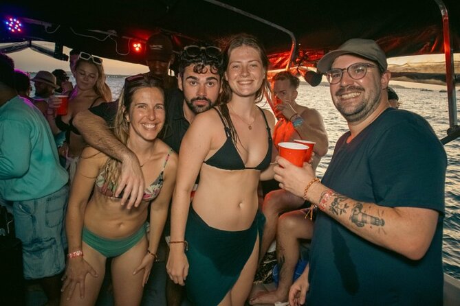 Sunset boat party - Where the Party Starts at Satio Café in Getsemaní