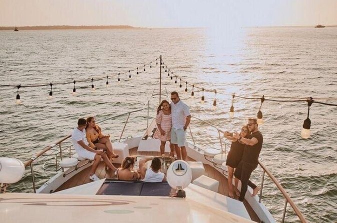 Sunset in Catamaran by Cartagena Bay - Price, the extra insurance, and when it feels like a bargain