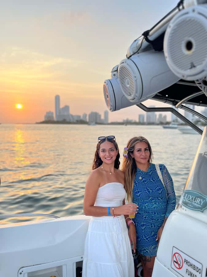 Sunset Party open bar on the bay while sharing with locals - After sunset: music, dancing, and the “do it twice” idea