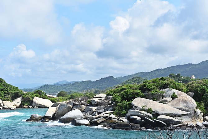 Tayrona Park Hike And Beach Day - El Zaino ticket handoff, skip-the-line, and what it really saves