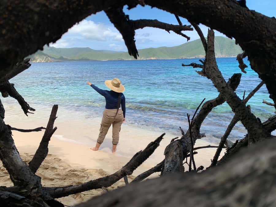 Tayrona Park & Playa Cristal - Santa Marta to Tayrona With a 7 Olas Viewpoint Stop