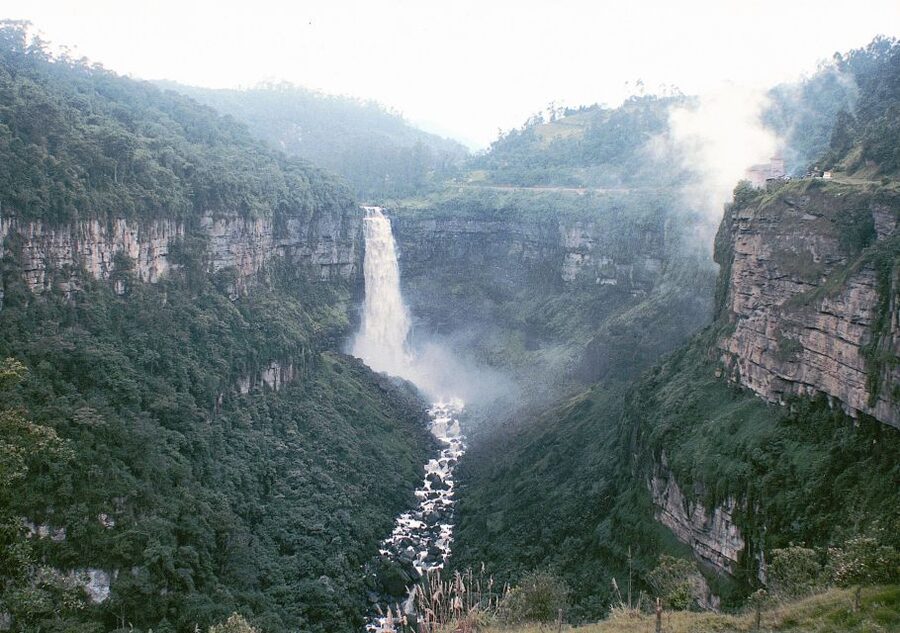 Tequendama Falls and Coffee Hacienda Day Trip from Bogotá - The Drive Out of Bogotá: Time on the Road, Time Well Used