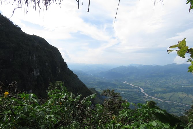 The Anti Coffee tour: a visit to La Cascada Arcoiris Farm - Getting There: The 9:30 AM Start and Small-Group Ride
