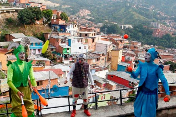The best Commune 13 Tours in Medellín - Your Private Guide, and What to Expect From the Best Ones