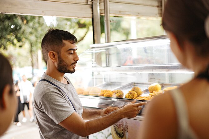 The Cali Street Food Walking Tour - Bulevar del Río Cali and the Túnel Mundialista mural walk