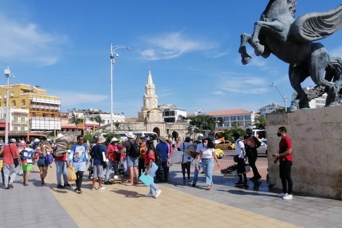 Tour 5 islands in Cartagena with snorkeling, lunch Charm Island - Morning pickup and the sports boat experience