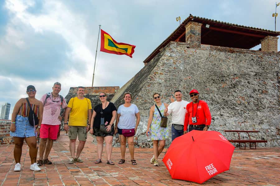 Tour Compartido al Castillo San Felipe de Barajas Cartagena - Getsemaní streets, murals, and the meaning behind symbols