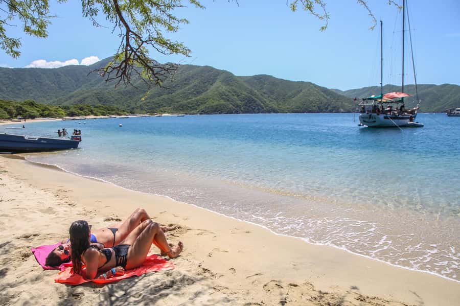 Tour en Velero a Bahía Concha Parque Tayrona - Timing and the return: when you’ll be back in Santa Marta