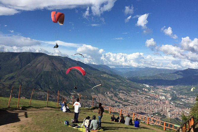 Tour Paragliding - GoPro Photos and Videos You Actually Want to Keep