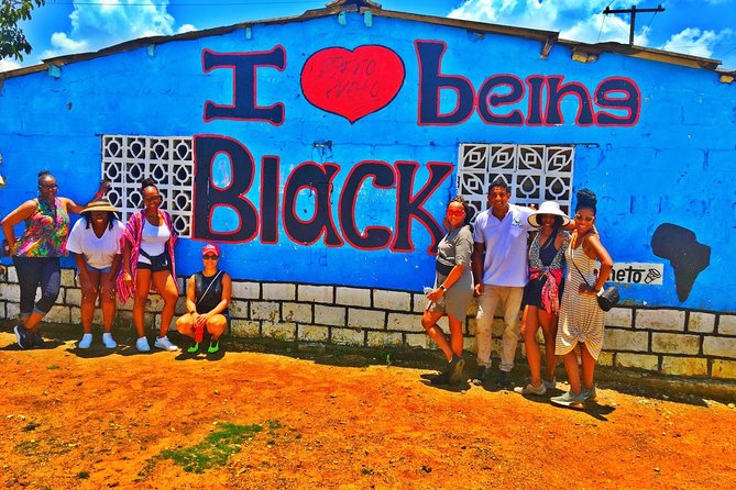 Tour to San Basilio de Palenque - African village - Stop-by-Stop in Palenque: Native House, Benkos Bioho, and Old Streets