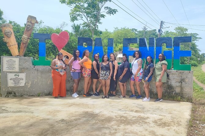 Tour to San Basilio Palenque with Bilingual Native Guide - Meeting Point and Timing: A Day That Moves