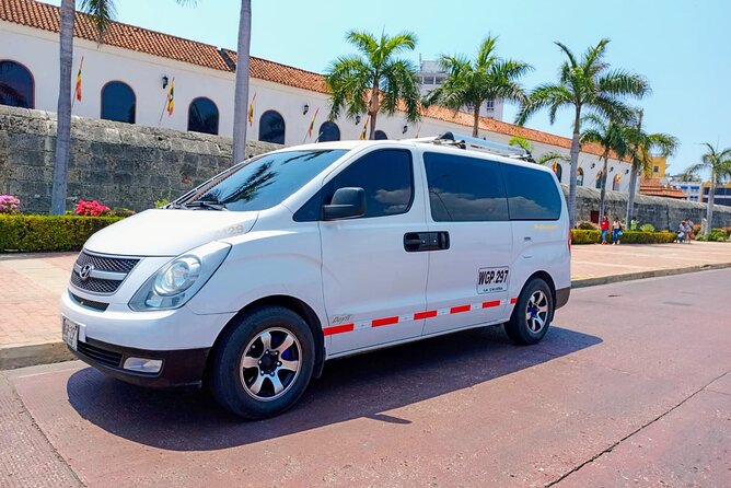 Transfers from the Airport to Hotels in Cartagena - Communication quality: the difference between smooth and stressful arrivals