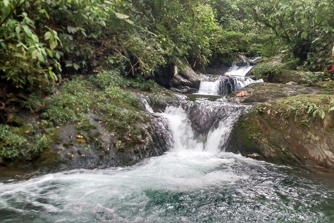Trekking & Rivering Reserve Pericos - The Dagua part of the day: waterfalls and crystal puddles