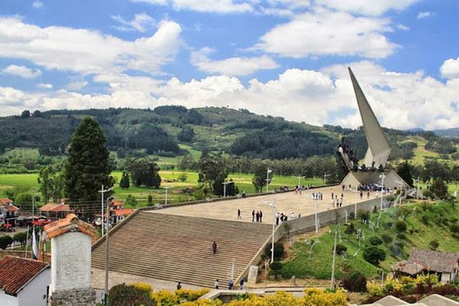 Villa de Leyva Private Full-Day Trip from Bogota - Terracotta House and Dinosaur Village: the two big “wow” stops