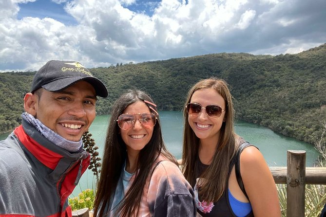 Village and Lake Guatavita Private Tour with Optional Lunch - Lunch Stop at Tominé Reservoir: Views While You Recharge