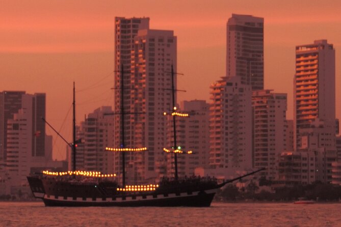 VIP Luxury Boat Rental – Exclusive Rosario Islands - Stop at Islas de Rosario: swimming, snorkel gear, and beach time choices