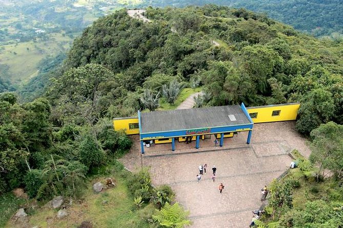 Visit to Chicaque Natural Park Private Tour from Bogotá. (8 Hrs.) - Timing: what 7 to 9 hours feels like in the field
